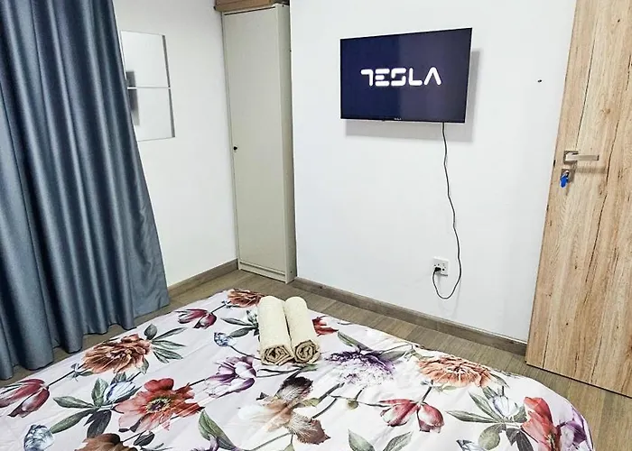 Rum i privatbostad Downtown Rooms, 200m From Marina